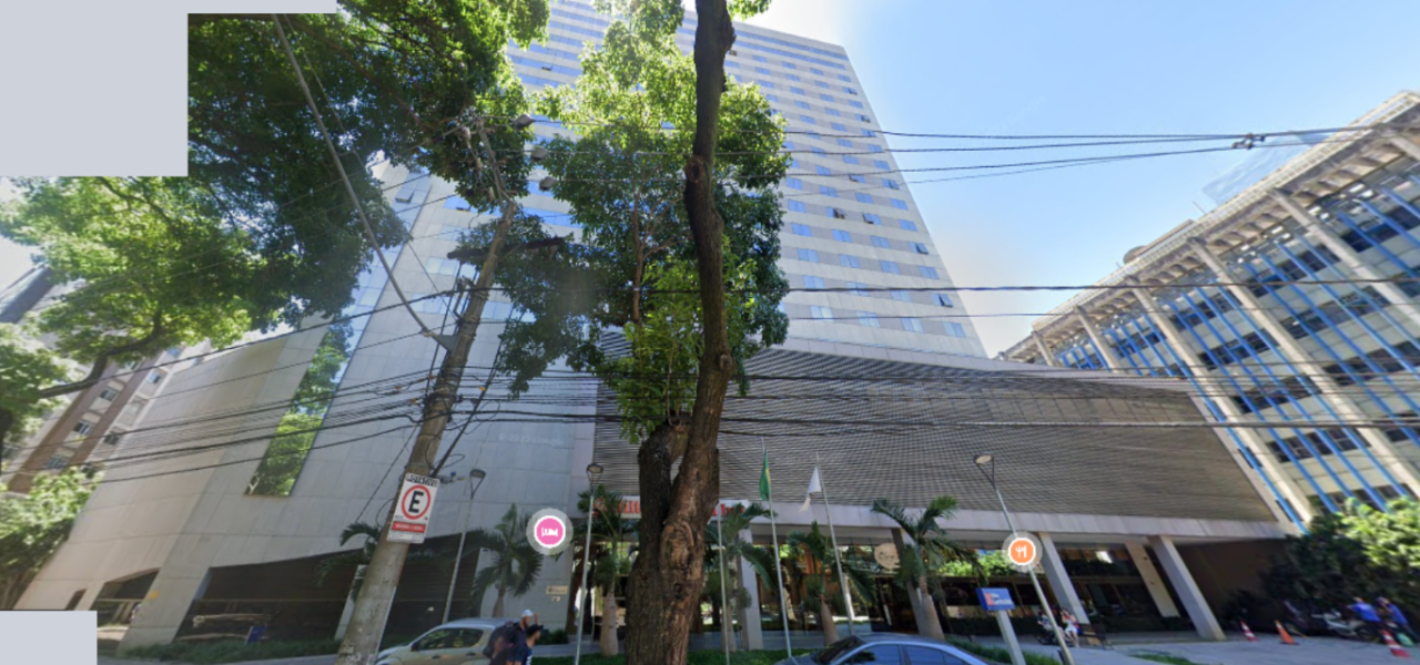 AP806 – Ed.Cidade Jardim Golden Flat